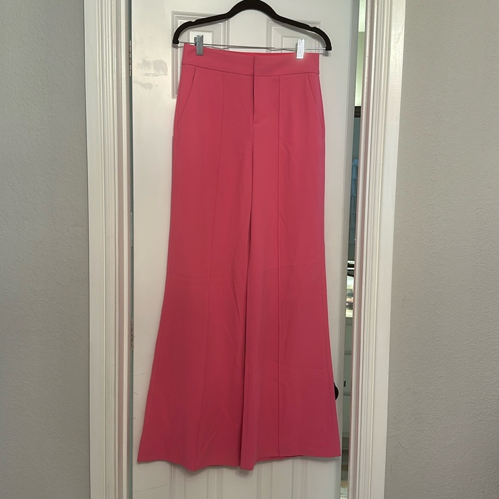 Alice + Olivia pink pants